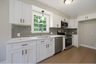 385 River Rd, Uxbridge, MA 01569 - Photo 11