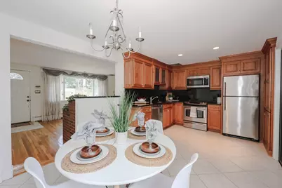 18 Fleming, Malden, MA 02148 - Photo 7