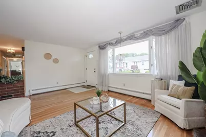 18 Fleming, Malden, MA 02148 - Photo 3