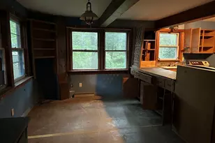 42 Brandt Beach Ave, Mattapoisett, MA 02739 - Photo 5
