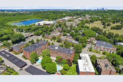 20 Hammond Pond Pkway #201, Newton, MA 02467 - Photo 33