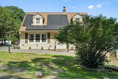 328 Stafford St, Leicester, MA 01611 - Photo 3