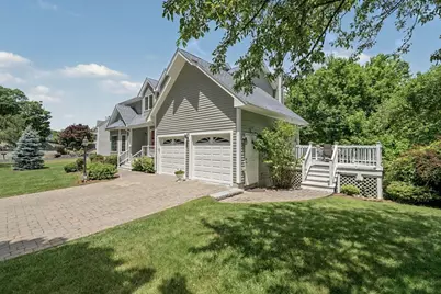 78 Hammersmith Dr, Saugus, MA 01906 - Photo 3
