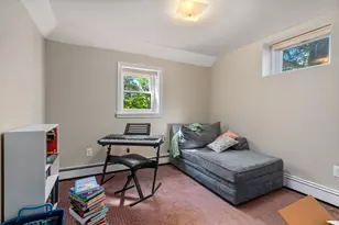 10 Hopkinton Rd, Upton, MA 01568 - Photo 21