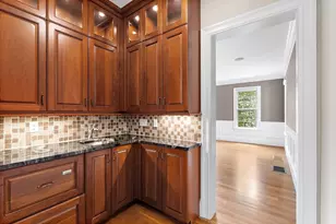 16 Kingsbury Dr, Holliston, MA 01746 - Photo 11