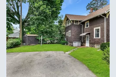 77 Lamoille Ave, Haverhill, MA 01835 - Photo 5