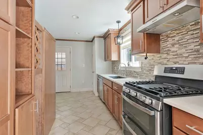 2 Westland St, Acushnet, MA 02743 - Photo 15