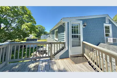 2 Westland St, Acushnet, MA 02743 - Photo 11