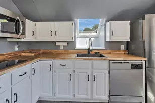 2 Westland St, Acushnet, MA 02743 - Photo 31