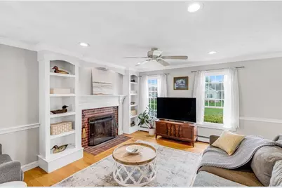 54 Old Merrill St, Amesbury, MA 01913 - Photo 5