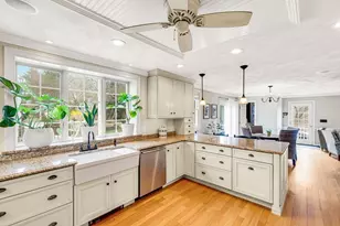 54 Old Merrill St, Amesbury, MA 01913 - Photo 13