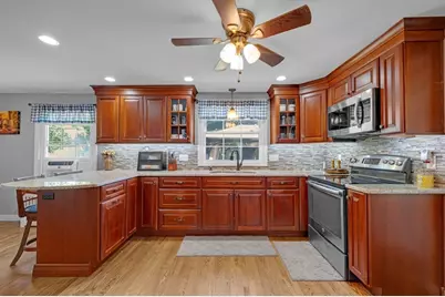 3 Salem St, Palmer, MA 01069 - Photo 9