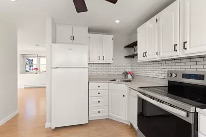 340 Main St #301, Melrose, MA 02176 - Photo 13