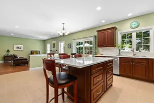 30 Cedarview Cir, Milford, MA 01757 - Photo 7