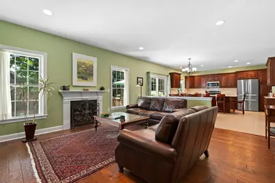 30 Cedarview Cir #30, Milford, MA 01757 - Photo 3