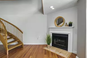 75 Page Rd, Bedford, MA 01730 - Photo 3