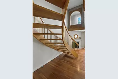 75 Page Rd #13, Bedford, MA 01730 - Photo 11