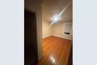 33 Malvey St #3F, New Bedford, MA 02720 - Photo 3