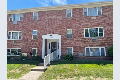 282 Regency Park Dr #282, Agawam, MA 01001 - Photo 1