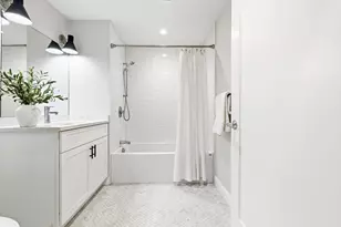 40 Westmoreland St, Boston, MA 02124 - Photo 21