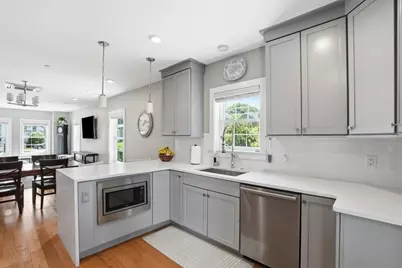 21 Chickatawbut Street #1, Boston, MA 02122 - Photo 13