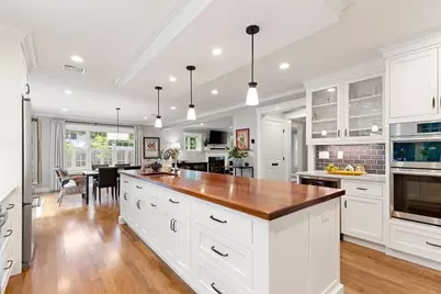 166 Pearl Street, Reading, MA 01867 - Photo 15