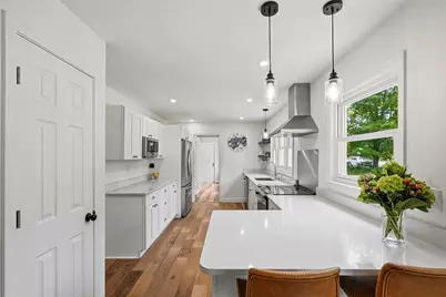 35 North Ave, Mendon, MA 01756 - Photo 5
