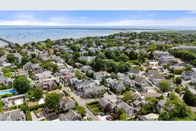 44 Pleasant Street, Provincetown, MA 02657 - Photo 35