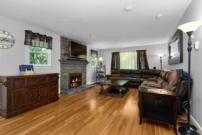 65 Woods Xing, Holliston, MA 01746 - Photo 11