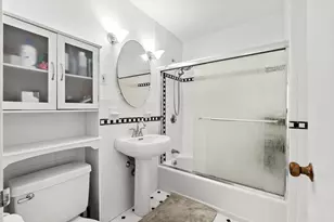 216 St Paul St, Brookline, MA 02446 - Photo 9