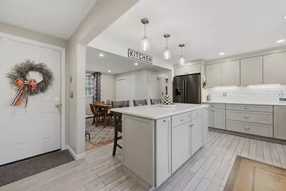 105 Main Street, Townsend, MA 01469 - Photo 9