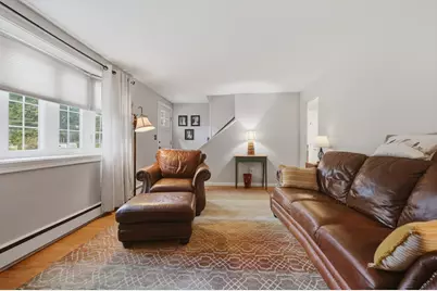 105 Main Street, Townsend, MA 01469 - Photo 5