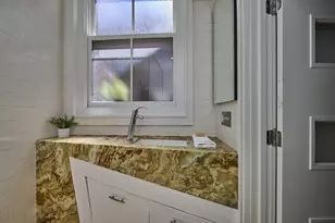 35 Saratoga, Boston, MA 02128 - Photo 11