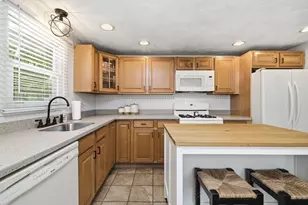 82 12th Ave, Brockton, MA 02302 - Photo 7