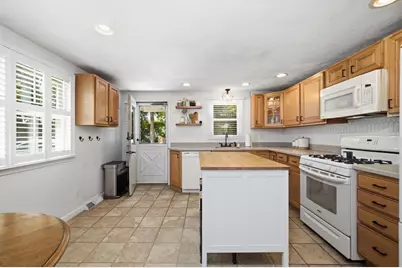 82 Twelfth Ave, Brockton, MA 02302 - Photo 5