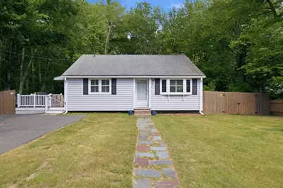 82 Twelfth Ave, Brockton, MA 02302 - Photo 1