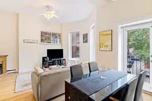 8 Greenwich Pk, Boston, MA 02118 - Photo 3