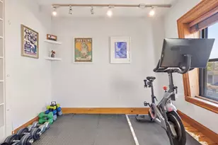 43 Russell St, Boston, MA 02129 - Photo 13