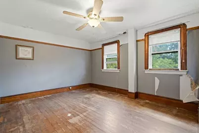 8 Jefferson Ave, Taunton, MA 02780 - Photo 11