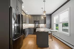 8 Jefferson Ave, Taunton, MA 02780 - Photo 3