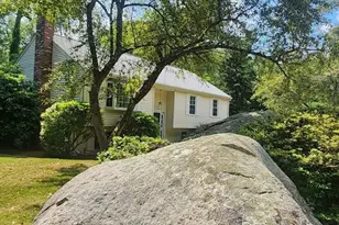 6 Fox Hill Rd, Ashland, MA 01721 - Photo 3