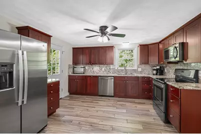 10 Newark Ave, Wilmington, MA 01887 - Photo 3