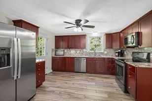 10 Newark Ave, Wilmington, MA 01887 - Photo 3