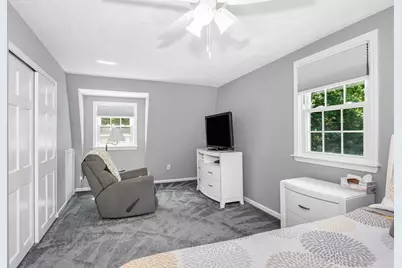 10 Newark Ave, Wilmington, MA 01887 - Photo 17