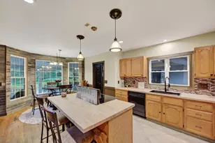 227 8 Lots Rd, Sutton, MA 01590 - Photo 13