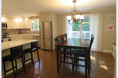 14 Willow St, Stoughton, MA 02072 - Photo 3