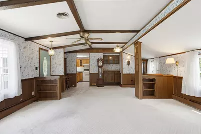 18 Sunset Lane, Plainville, MA 02762 - Photo 5