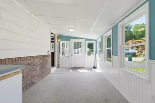 18 Sunset Ln, Plainville, MA 02762 - Photo 3