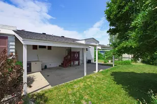 18 Sunset Ln, Plainville, MA 02762 - Photo 23