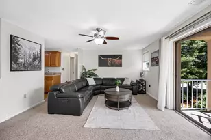 14 Bourbon St, Peabody, MA 01960 - Photo 3